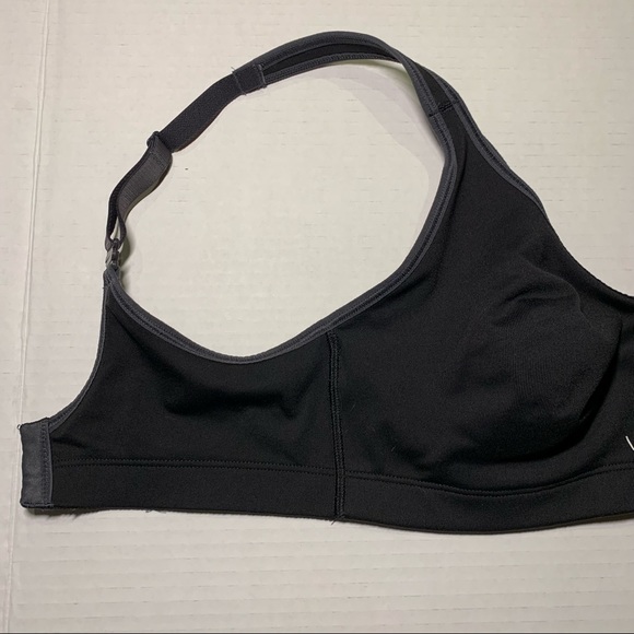 34C Victoria’s Secret VSX sexy sport bra - Picture 6 of 13